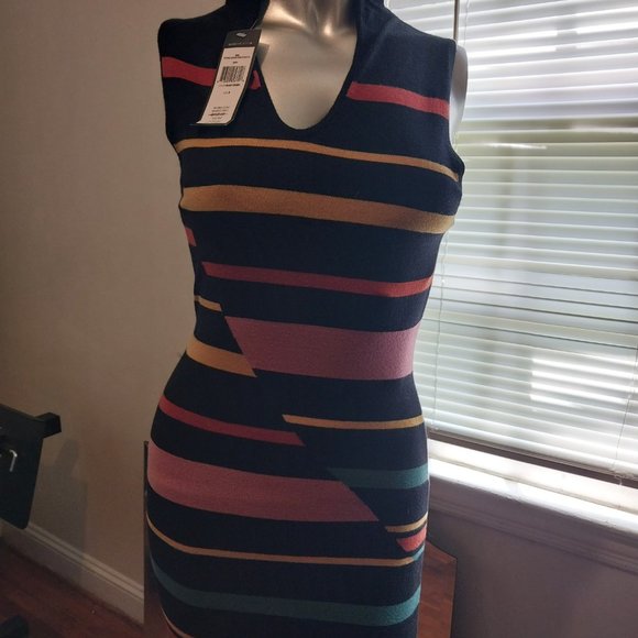 BCBG MAXAZRIA DRESS NEW WITH TAGS - Picture 4 of 9